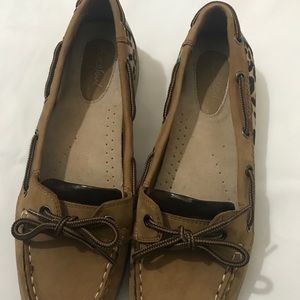 Natural Soul Loafers SZ 9.5 M
